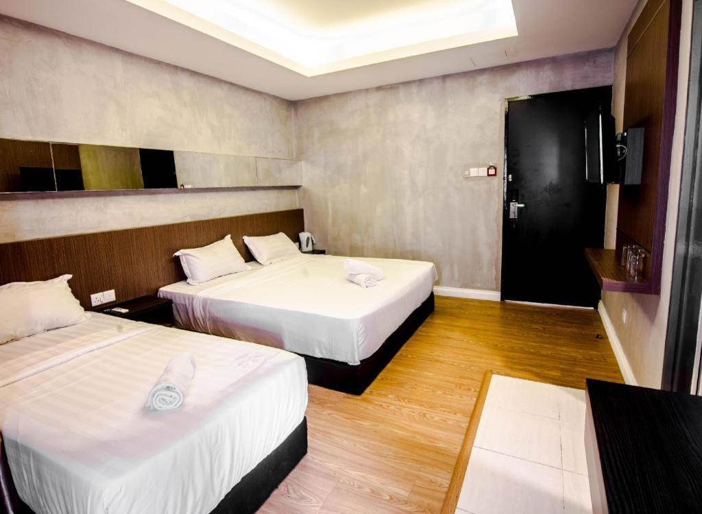 Monaco Boutique Hotel Sadong Jaya Κότα Κιναμπαλού Εξωτερικό φωτογραφία