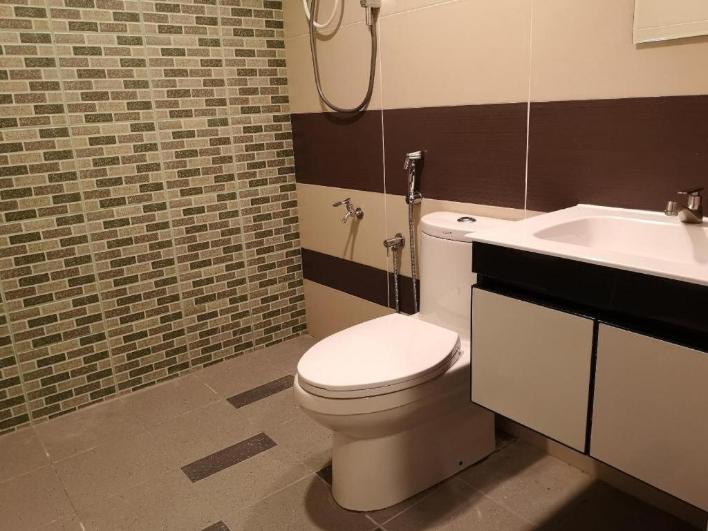 Monaco Boutique Hotel Sadong Jaya Κότα Κιναμπαλού Εξωτερικό φωτογραφία